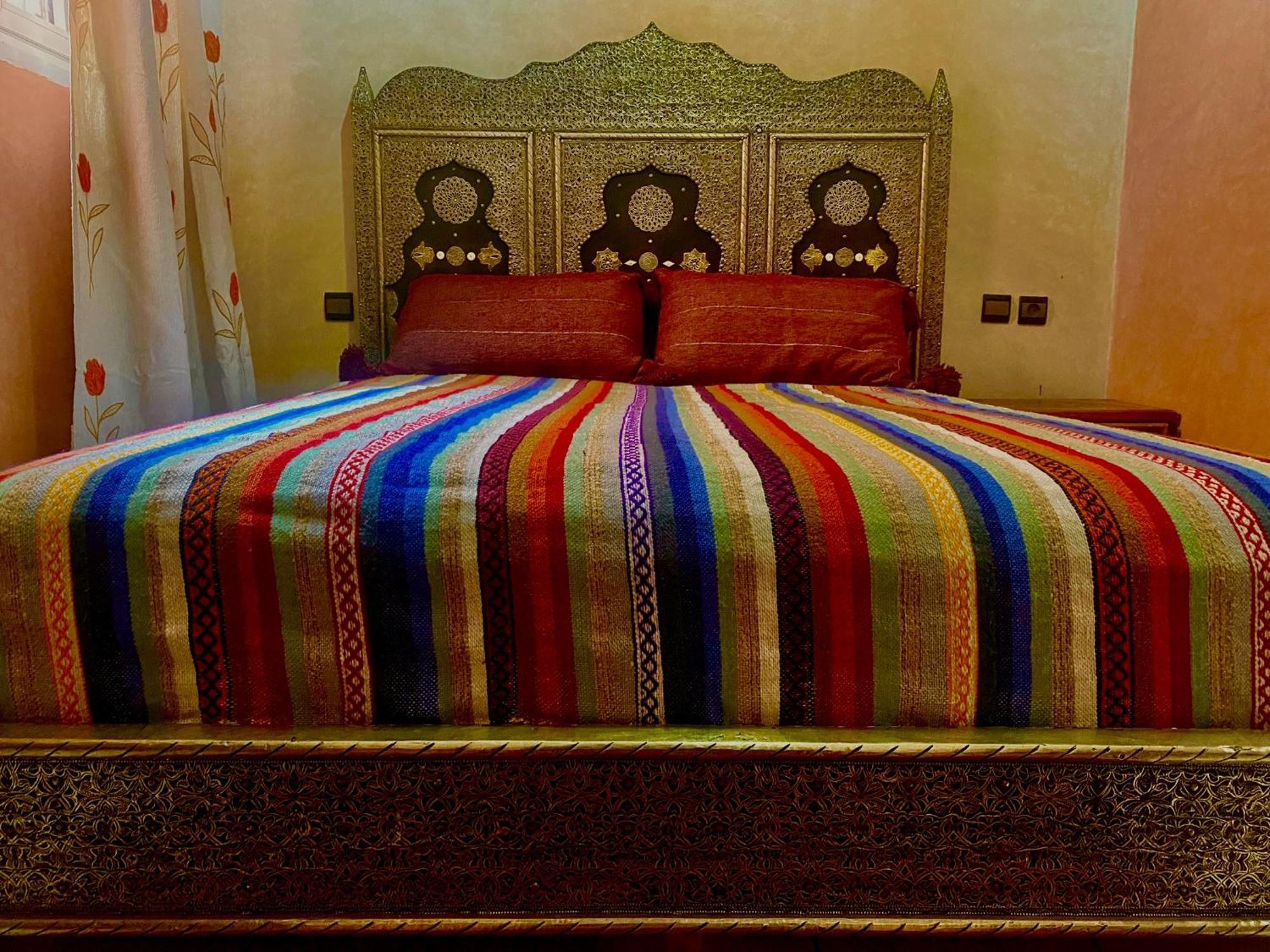 Riad Nezha Avec Jacuzzi Et 3 Piscines Au Coeur De Marrakesh Buitenkant foto