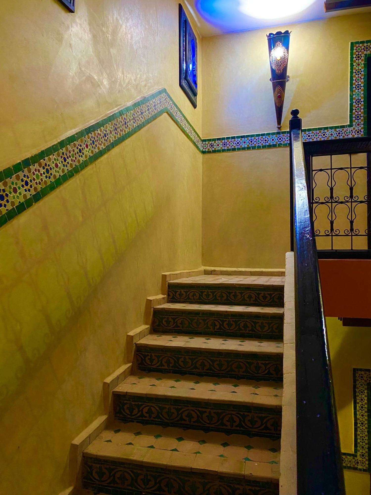 Riad Nezha Avec Jacuzzi Et 3 Piscines Au Coeur De Marrakesh Buitenkant foto